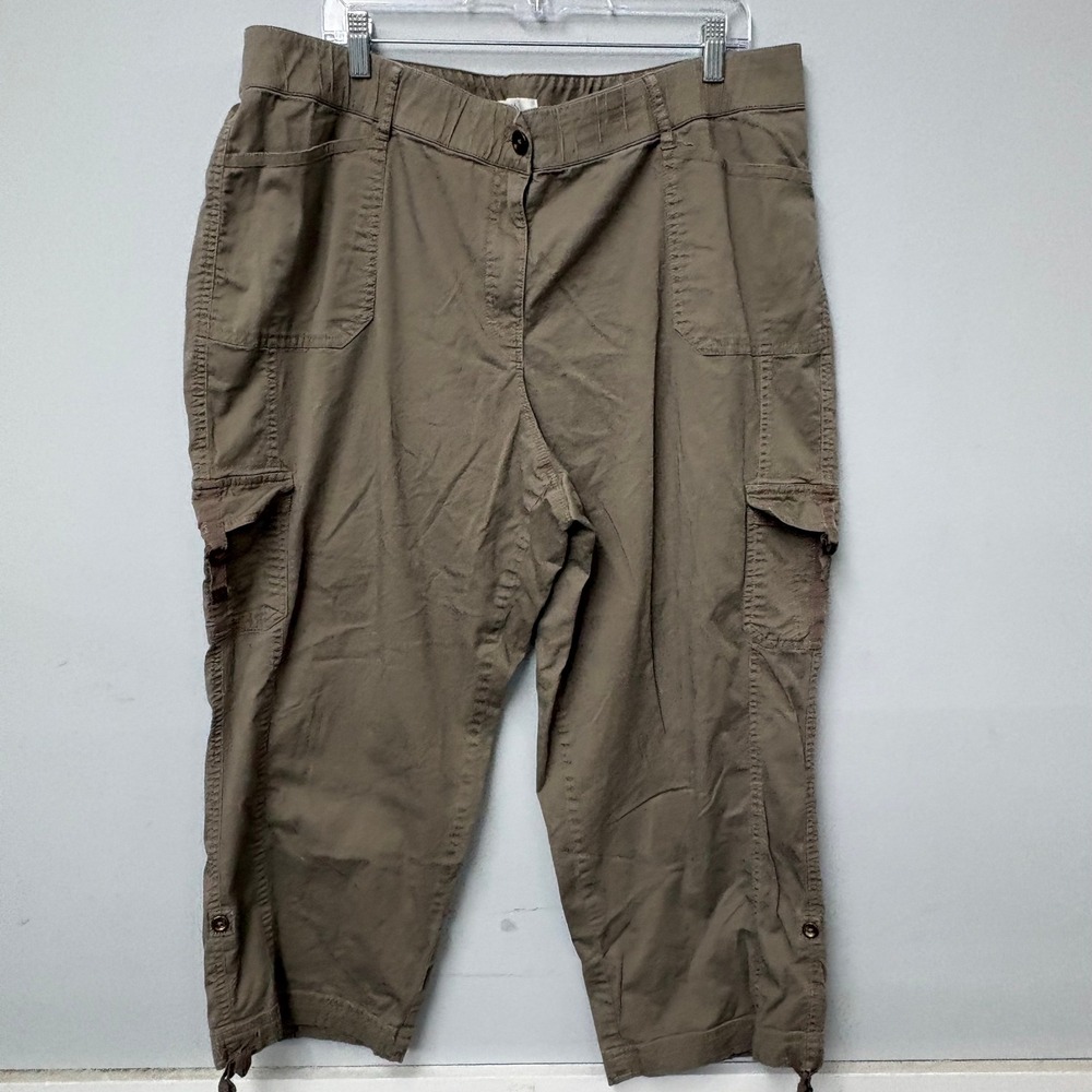 Cato Womens 22W Khaki Cargo Capri Pants Brown Elastic Waist Utility Plus Size